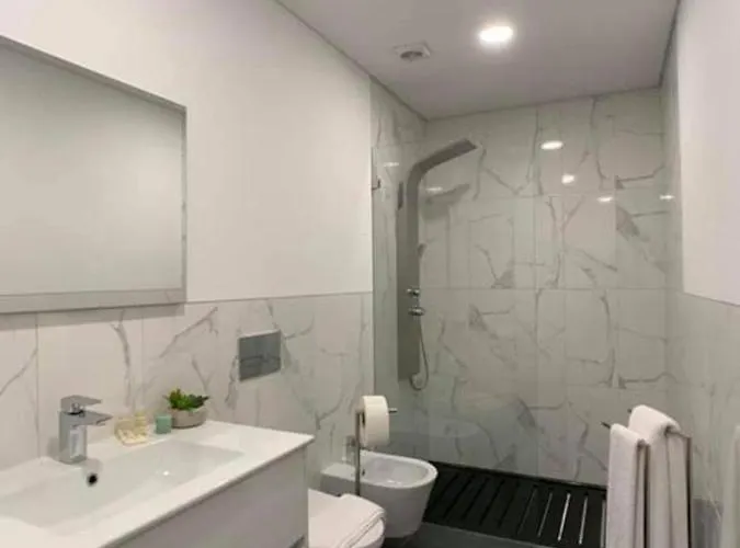 Palhotas - Palhotas * Braga